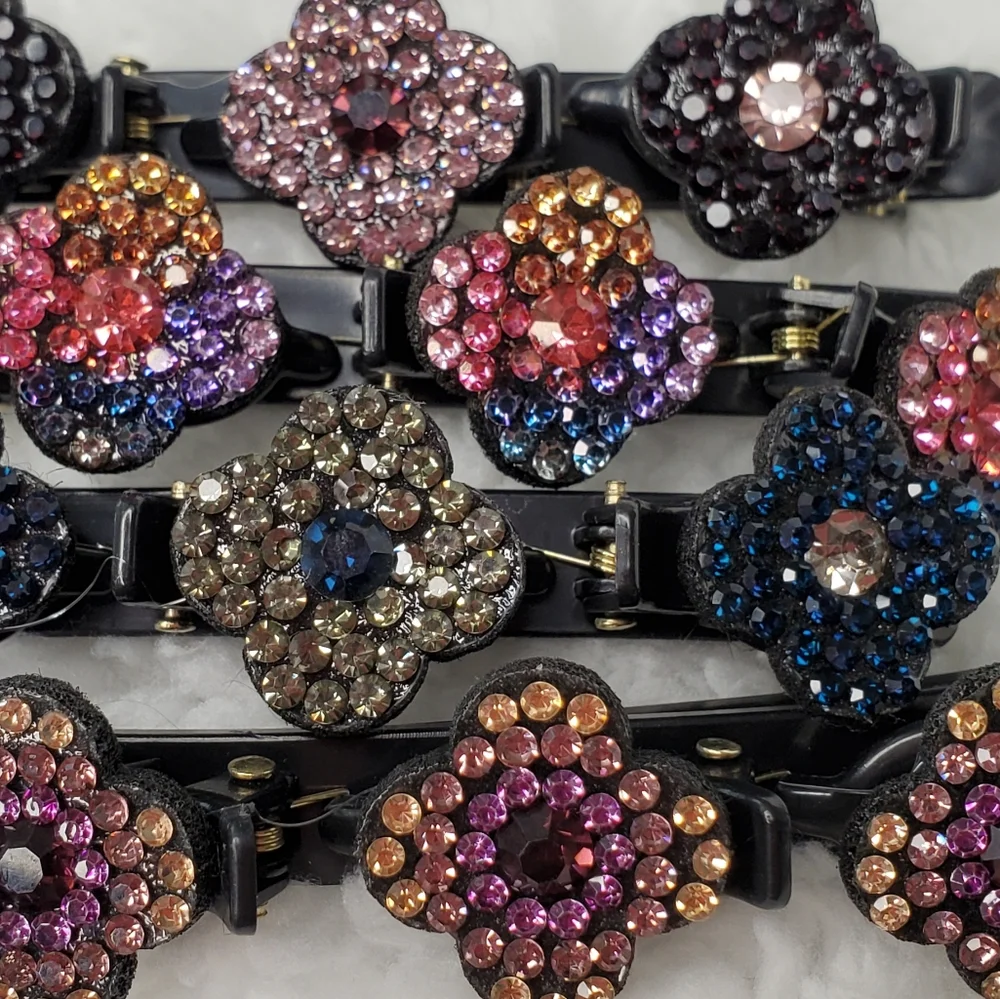 Bundle of 13 Pieces of Hair Accessories